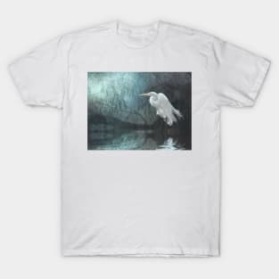 Great Egret in moonlight T-Shirt